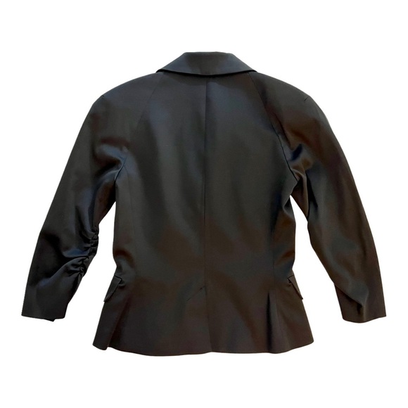 Laundry fitted jacket. - Picture 2 of 4